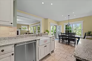43W834 Morningside Ct, Saint Charles, IL 60175 - Photo 16