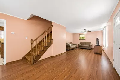 139 Peach Street, Park Forest, IL 60466 - Photo 4