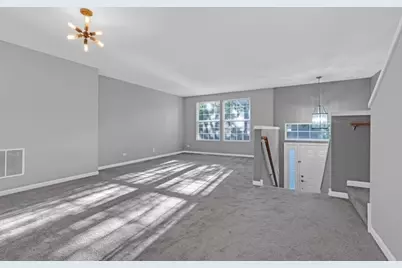 131 Bristol Lane #7, Wood Dale, IL 60191 - Photo 8