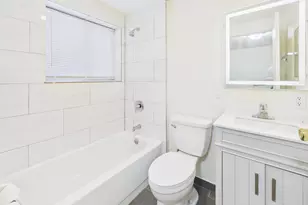 17681 Country Club Dr, Country Club Hills, IL 60478 - Photo 24