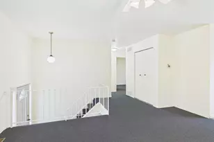 17681 Country Club Dr, Country Club Hills, IL 60478 - Photo 4