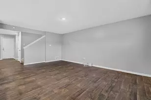 1307 Fawnlily Cir, Joliet, IL 60431 - Photo 10