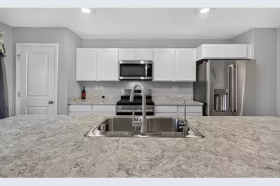 1307 Fawnlily Circle, Joliet, IL 60431 - Photo 8