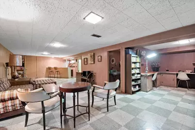 8624 Hamlin Avenue, Skokie, IL 60076 - Photo 12