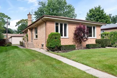 8624 Hamlin Avenue, Skokie, IL 60076 - Photo 1
