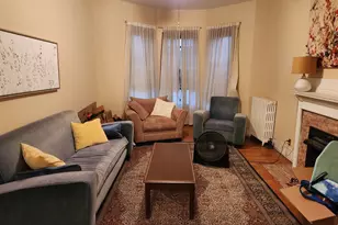 664 W Oakdale Ave, Chicago, IL 60657 - Photo 4