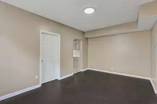 6723 S Chappel Ave, Chicago, IL 60649 - Photo 16