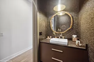 403 N Wabash Ave, Chicago, IL 60611 - Photo 26