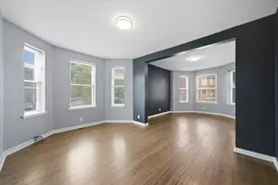 1656 S Troy St, Chicago, IL 60623 - Photo 6