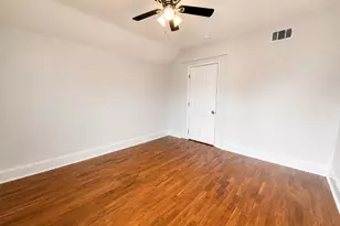 1830 N Mozart St, Chicago, IL 60647 - Photo 8