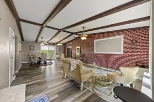 52 Beacon Ave, Romeoville, IL 60446 - Photo 2