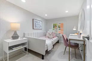 119 W Delaware Pl, Chicago, IL 60610 - Photo 34
