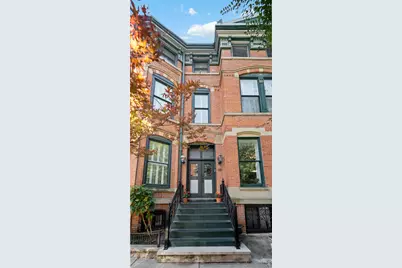 119 W Delaware Place, Chicago, IL 60610 - Photo 2