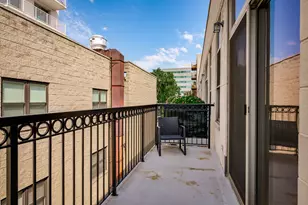 1919 S Michigan Ave, Chicago, IL 60616 - Photo 18