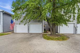 17438 W Chestnut Ln, Gurnee, IL 60031 - Photo 1