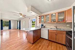 773 Pahl Rd, Elk Grove Village, IL 60007 - Photo 6