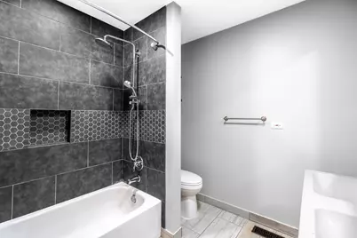 2122 Kensington Drive, Schaumburg, IL 60194 - Photo 26