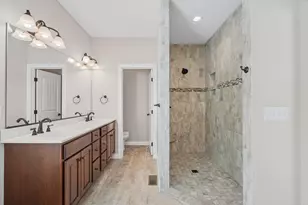 1803 Church Crossing St, Monticello, IL 61856 - Photo 44