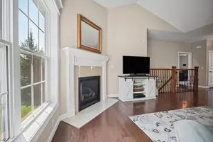 1803 Church Crossing St, Monticello, IL 61856 - Photo 14
