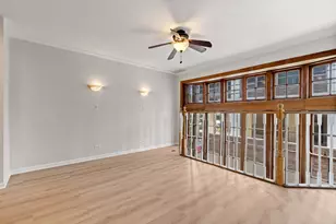 50 W Schiller St, Chicago, IL 60610 - Photo 12