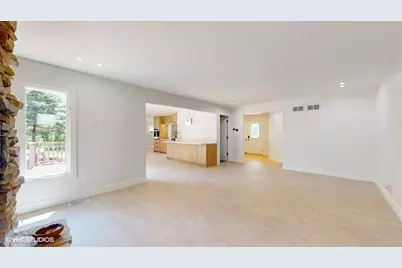 8473 Canterberry Drive, Burr Ridge, IL 60527 - Photo 8