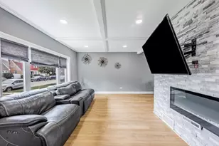 5227 S Neenah Ave, Chicago, IL 60638 - Photo 6
