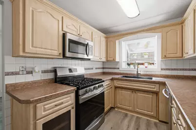 3718 W 67th Place, Chicago, IL 60629 - Photo 4