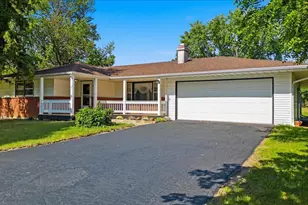 2656 Sierra Dr, Rockford, IL 61109 - Photo 1