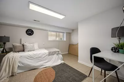 3726 N Albany Avenue, Chicago, IL 60618 - Photo 20