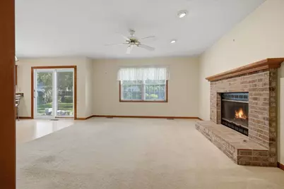 3211 Clairbridge Drive, Bloomington, IL 61704 - Photo 10