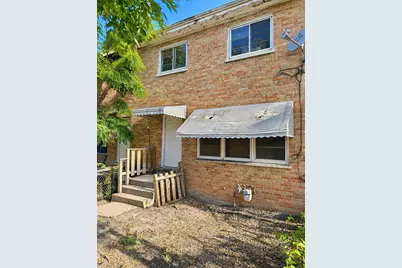1808 S Kildare Avenue, Chicago, IL 60623 - Photo 2
