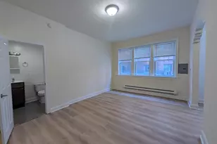 2936 W Palmer St, Chicago, IL 60647 - Photo 2