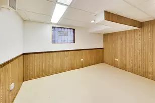 5649 N Moody Ave, Chicago, IL 60646 - Photo 28