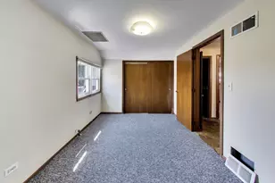 5649 N Moody Ave, Chicago, IL 60646 - Photo 22