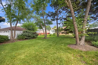 7707 N Nora Avenue, Niles, IL 60714 - Photo 18