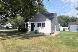 1330 Lennington Circle, Kankakee, IL 60901 - Photo 2