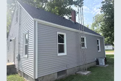 1330 Lennington Circle, Kankakee, IL 60901 - Photo 4