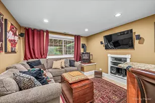131 Katrina Ln, Algonquin, IL 60102 - Photo 36