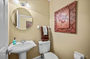 131 Katrina Ln, Algonquin, IL 60102 - Photo 16