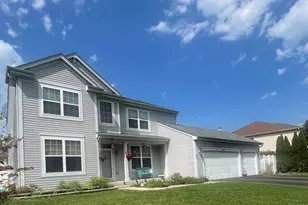12900 S Meadow Ln, Plainfield, IL 60585 - Photo 2
