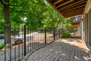 54 W 15th St, Chicago, IL 60605 - Photo 26