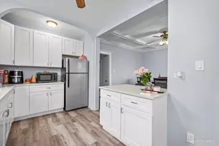 5233 W Quincy St, Chicago, IL 60644 - Photo 8
