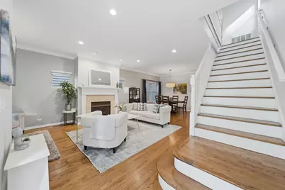 1606 W Edgewater Avenue, Chicago, IL 60660 - Photo 4