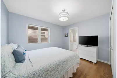 1606 W Edgewater Avenue, Chicago, IL 60660 - Photo 24