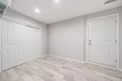 1606 W Edgewater Avenue, Chicago, IL 60660 - Photo 34