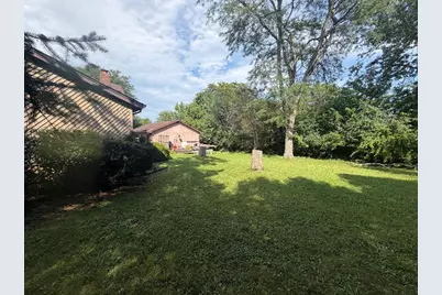 1923 N Jackson Street, Waukegan, IL 60087 - Photo 14