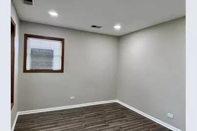 200 Chesterfield Court #D, Schaumburg, IL 60193 - Photo 16