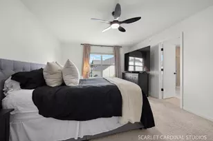 8493 Liberty Ln, Woodridge, IL 60517 - Photo 12