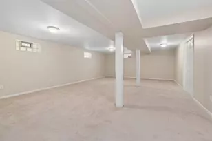 12001 W Lake View Dr, Orland Park, IL 60467 - Photo 30