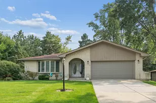 12001 W Lake View Dr, Orland Park, IL 60467 - Photo 1